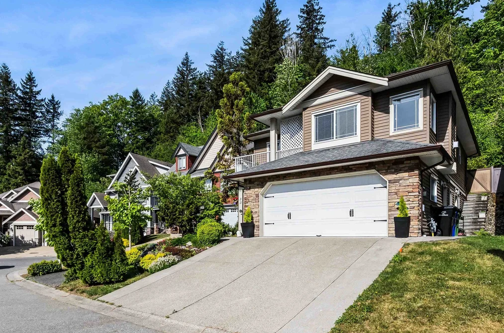 33 45957 SHERWOOD DRIVE, Chilliwack BC V2R 5Y2, Chilliwack BC — Residential for Sale - Photo 2