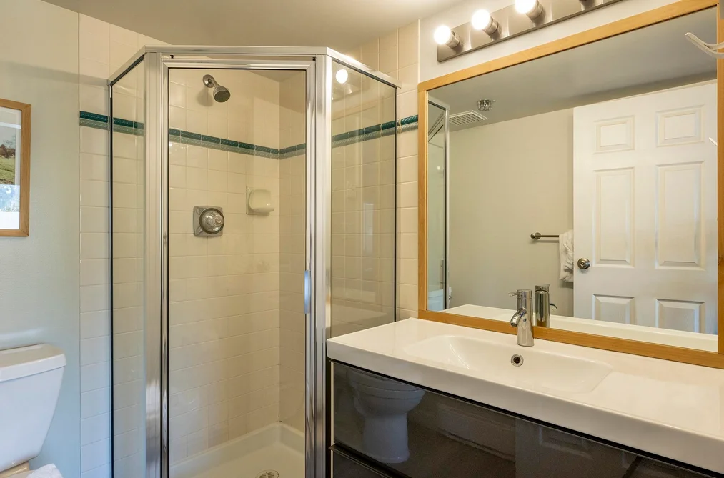 330 4350 LORIMER ROAD, Whistler BC V8E 0A5, Whistler BC — Residential for Sale — Photo 12 of 17