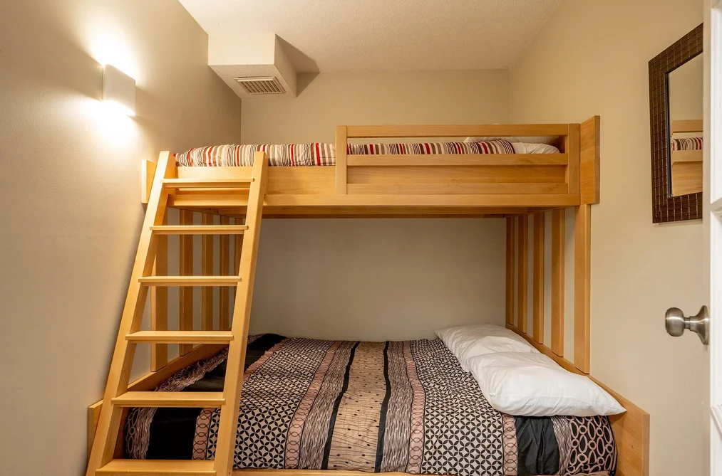 330 4350 LORIMER ROAD, Whistler BC V8E 0A5, Whistler BC — Residential for Sale — Photo 14 of 17