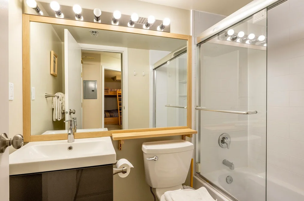 330 4350 LORIMER ROAD, Whistler BC V8E 0A5, Whistler BC — Residential for Sale — Photo 15 of 17