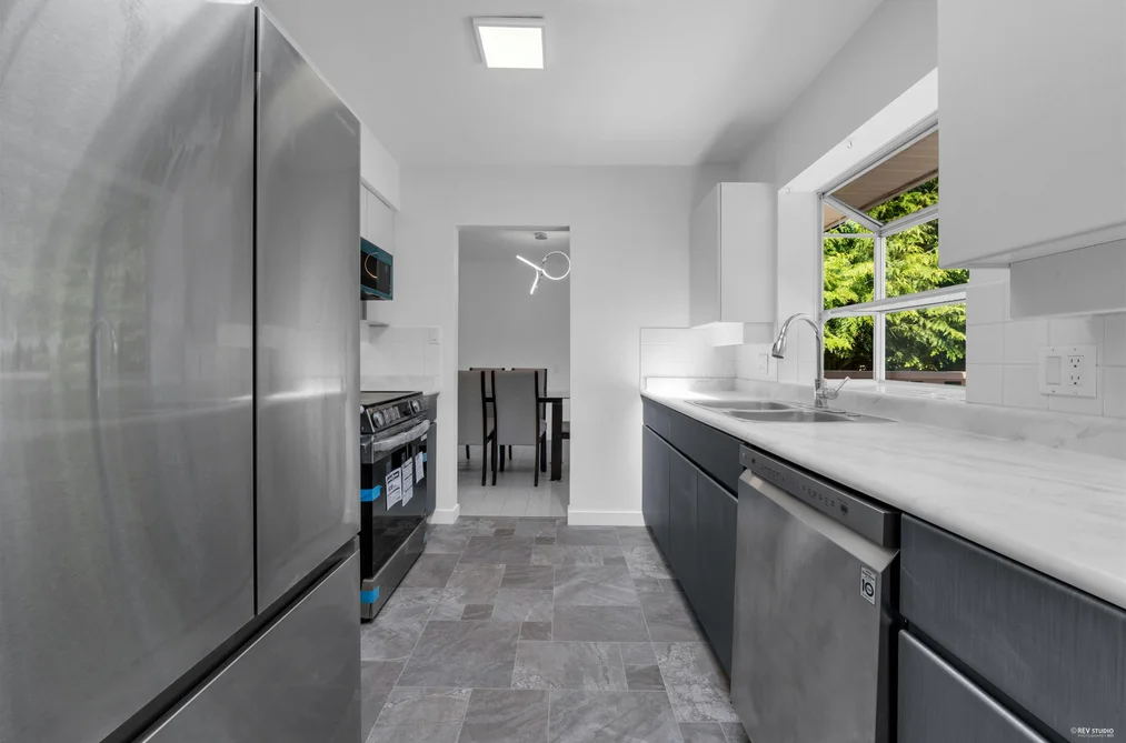 330 W BRAEMAR ROAD, North Vancouver BC V7N 2T5, North Vancouver BC — Residential for Sale — Photo 13 of 25