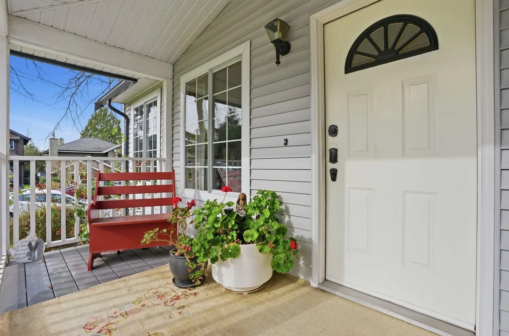 3300 MANNING CRESCENT, North Vancouver BC V7H 2R6, North Vancouver BC — Residential for Sale - Photo 2