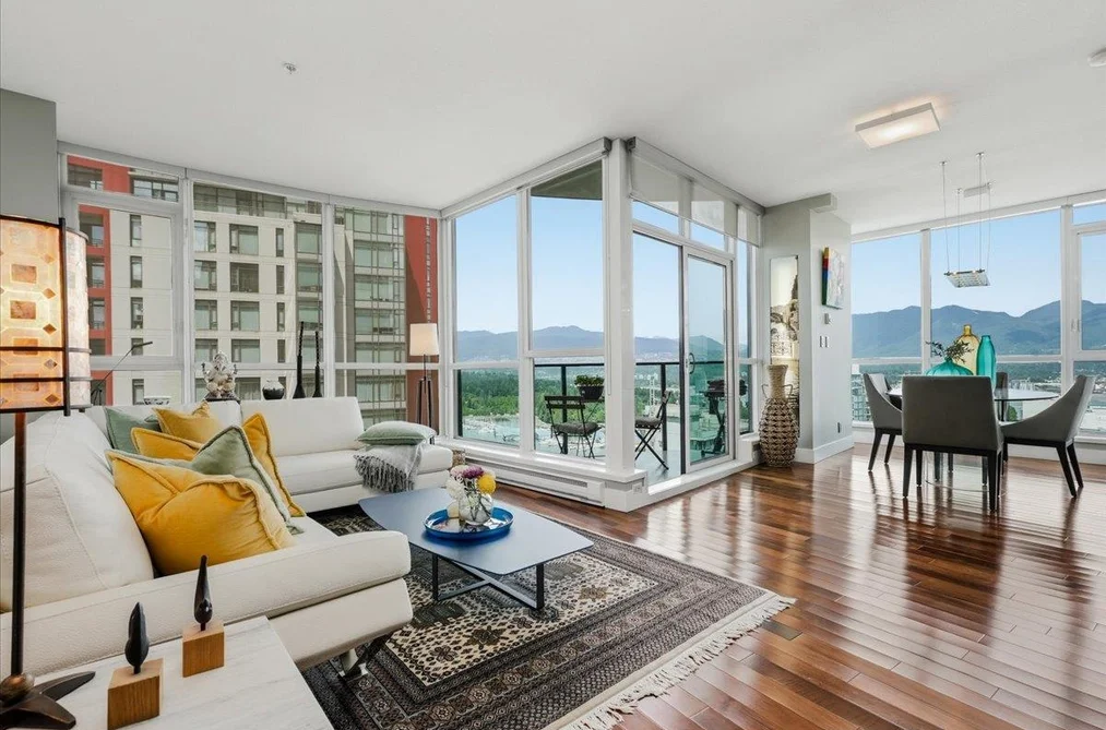 Condo for sale at 3301 1189 Melville Street Vancouver British Columbia - MLS: R3135619