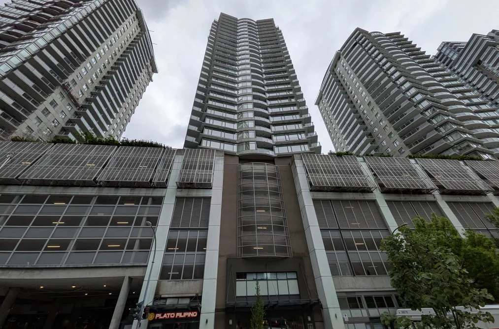 Condo for sale at 3301 892 Carnarvon Street New Westminster British Columbia - MLS: R3119871