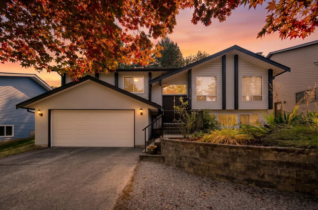 House for sale at 33010 Caithness Place Abbotsford British Columbia - MLS: R3169046