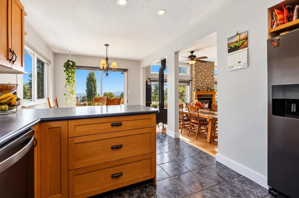 33017 14th Avenue, Mission, BC - MLS: R3164818 - Photo 10 33017 14th Avenue, Mission, BC - MLS: R3164818 - Photo 10