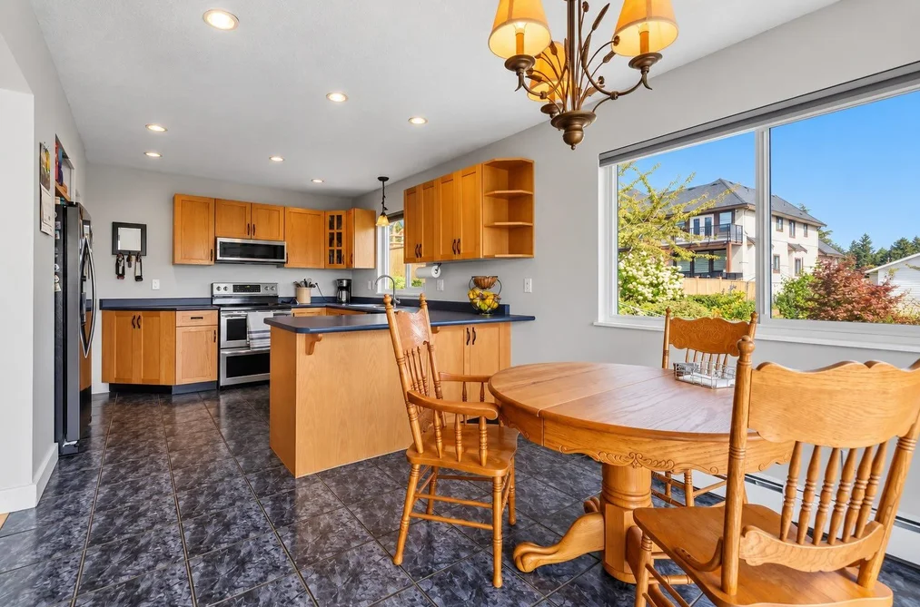 33017 14th Avenue, Mission, BC - MLS: R3164818 - Photo 9 33017 14th Avenue, Mission, BC - MLS: R3164818 - Photo 9