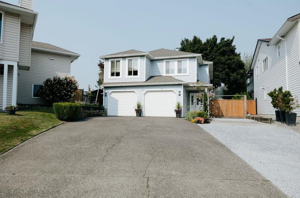 House for sale at 3302 274a Street Langley British Columbia - MLS: R3150313