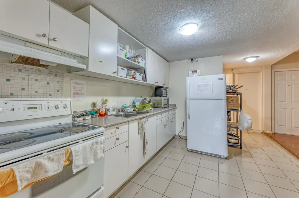 3302 E 5TH AVENUE, Vancouver BC V5M 1P4, Vancouver BC — Residential for Sale - Photo 3