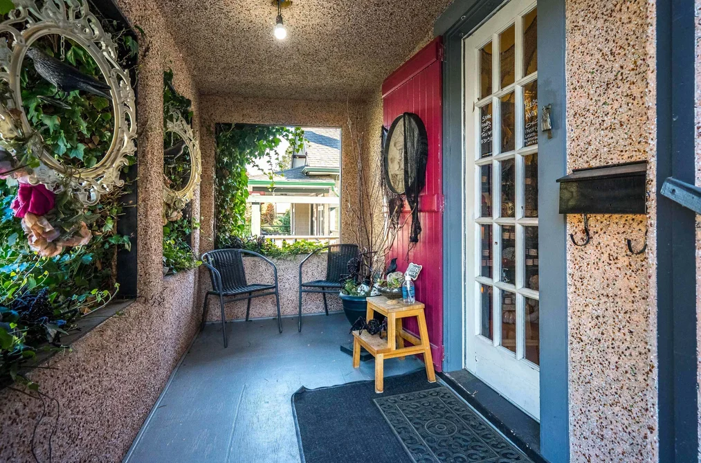 33026 2 AVENUE, Mission BC V2V 1J8, Mission BC — Residential for Sale - Photo 6