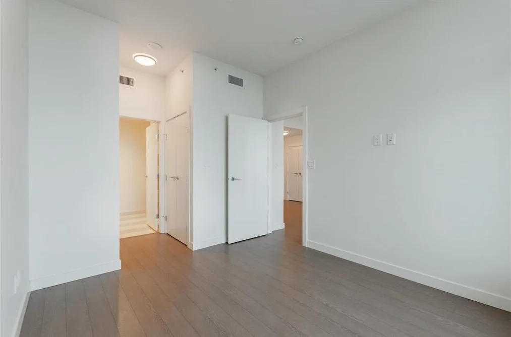 3303 13308 CENTRAL AVENUE, Surrey BC V3T 0M4, Surrey BC — Residential for Sale — Photo 15 of 21