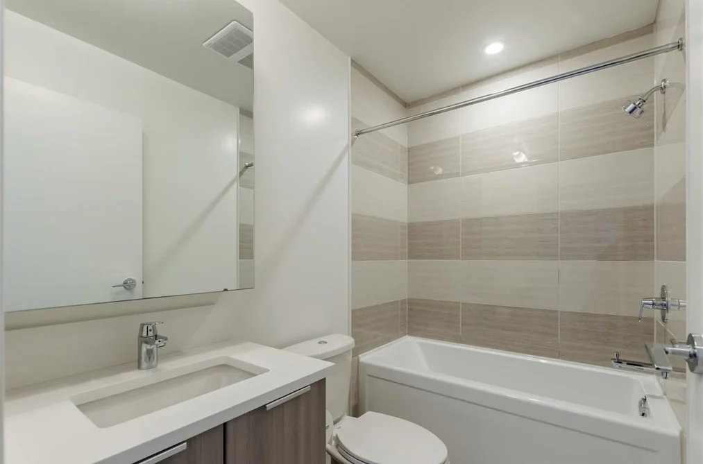 3303 13308 CENTRAL AVENUE, Surrey BC V3T 0M4, Surrey BC — Residential for Sale — Photo 8 of 21