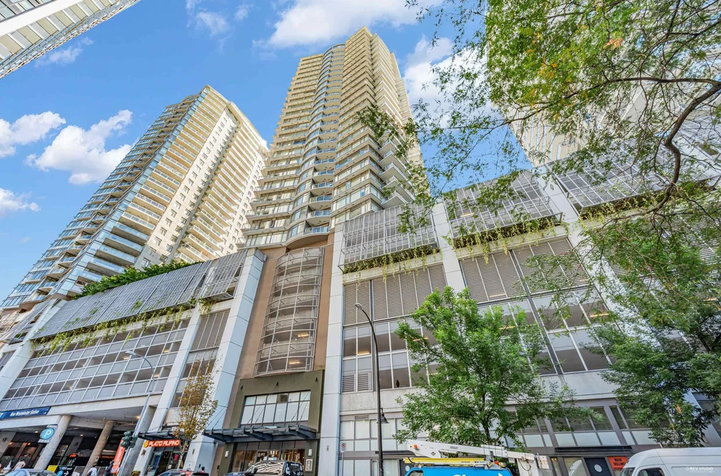 Condo for sale at 3303 892 Carnarvon Street New Westminster British Columbia - MLS: R3087287