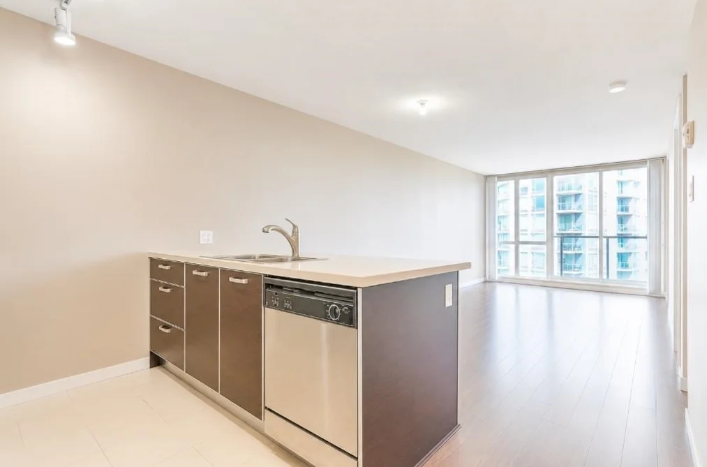 3303 9981 WHALLEY BOULEVARD, Surrey BC V3T 0G6, Surrey BC — Residential for Sale - Photo 6