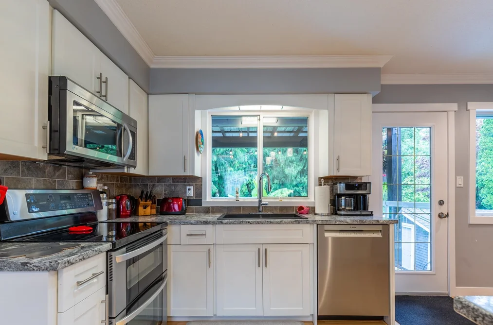 33039 MALAHAT PLACE, Abbotsford, BC — Residential for Sale — Photo 13 of 40