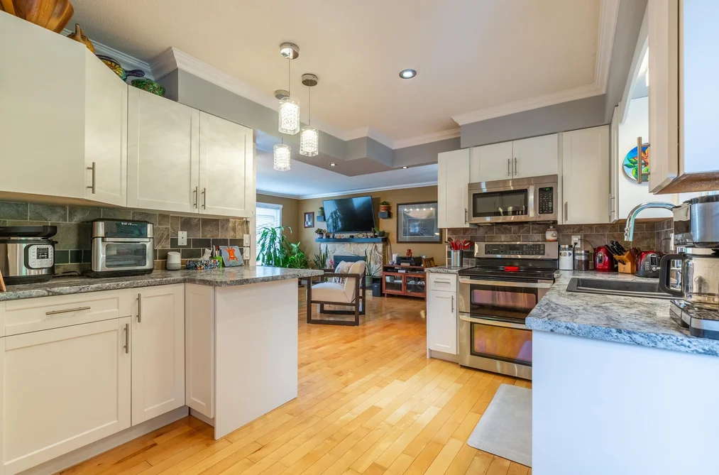 33039 MALAHAT PLACE, Abbotsford, BC — Residential for Sale — Photo 14 of 40