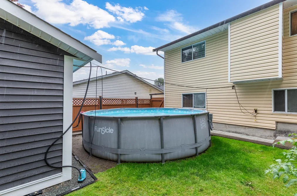 33039 MALAHAT PLACE, Abbotsford, BC — Residential for Sale — Photo 35 of 40