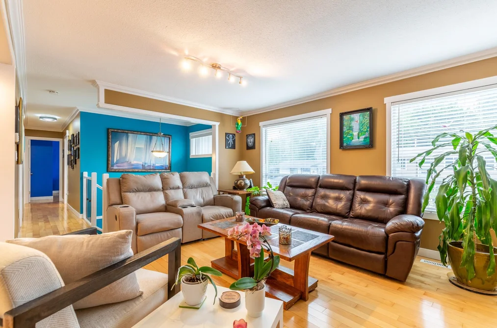 33039 MALAHAT PLACE, Abbotsford, BC — Residential for Sale — Photo 9 of 40