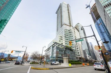 1077 W Cordova St Unit 3304, Vancouver, BC - MLS: R3174018