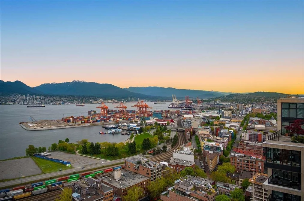 3304 128 W CORDOVA STREET, Vancouver BC V6B 0E6, Vancouver BC — Residential for Sale - Photo 2