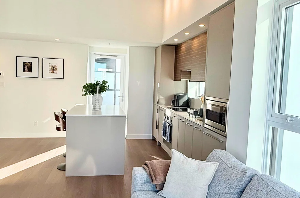 3304 13745 GEORGE JUNCTION STREET, Surrey BC V3T 4Y3, Surrey BC — Residential for Sale - Photo 2
