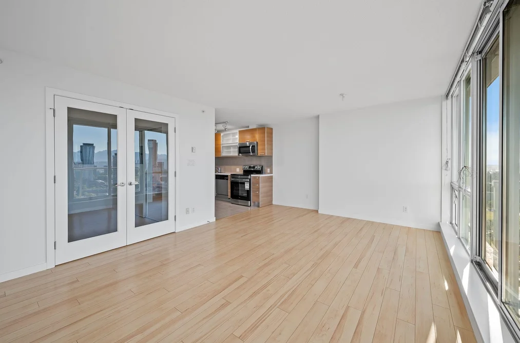 3305 13688 100 AVENUE, Surrey BC V3T 0G5, Surrey BC — Residential for Sale — Photo 15 of 40