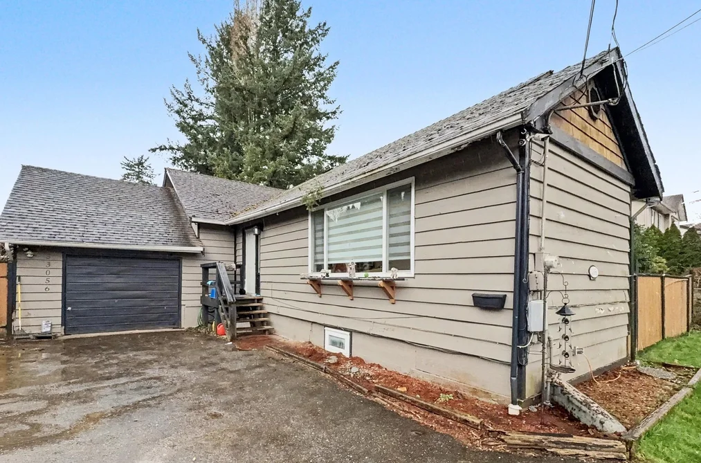 33056 CHERRY AVENUE, Mission BC V2V 2T9, Mission BC — Residential for Sale - Photo 4