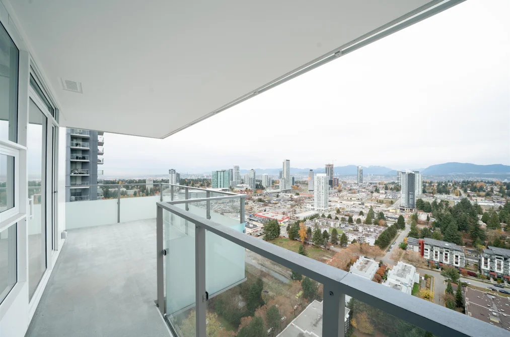 Condo for sale at 3307 13778 100 Avenue Surrey British Columbia - MLS: R3065652