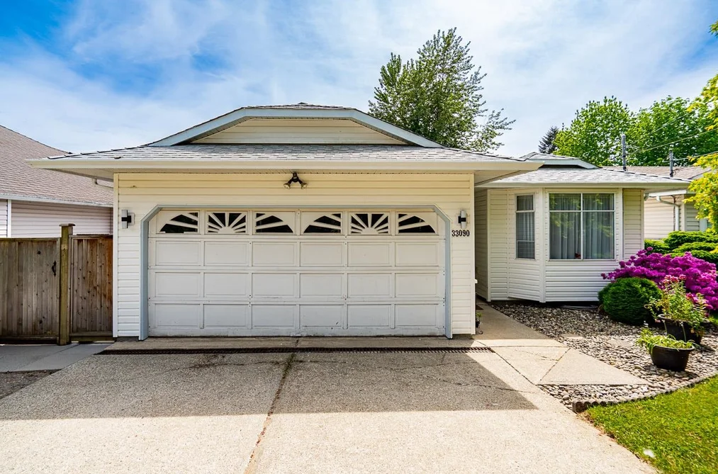 House for sale at 33090 Best Avenue Mission British Columbia - MLS: R3126688