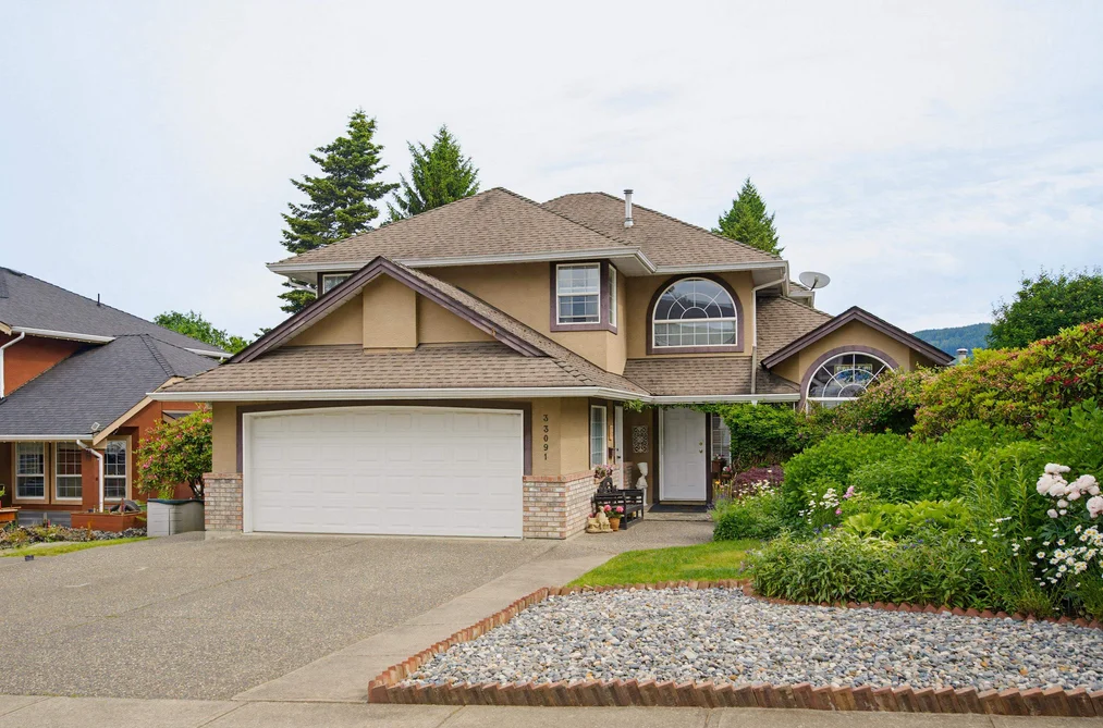 House for sale at 33091 Hawthorne Avenue Mission British Columbia - MLS: R3132064
