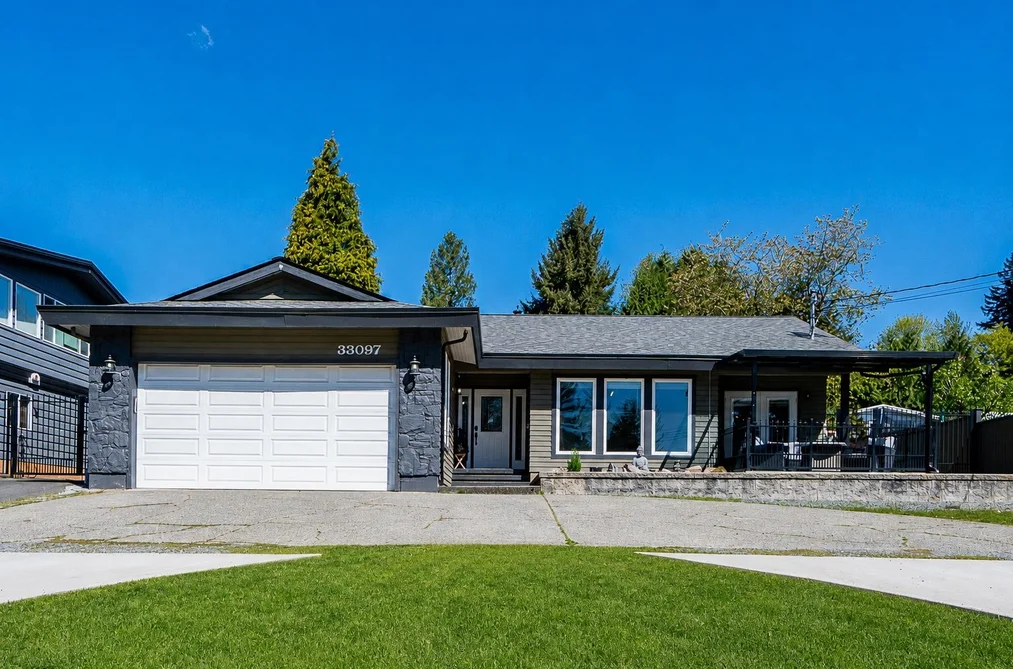 House for sale at 33097 14th Avenue Mission British Columbia - MLS: R3125051
