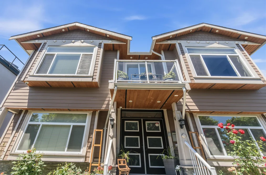 331 E EIGHTH AVENUE, New Westminster BC V3L 4K7, New Westminster BC — Residential for Sale - Main Photo