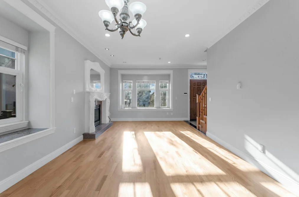 3311 E 44TH AVENUE, Vancouver BC V5R 3B3, Vancouver BC — Residential for Sale - Photo 4