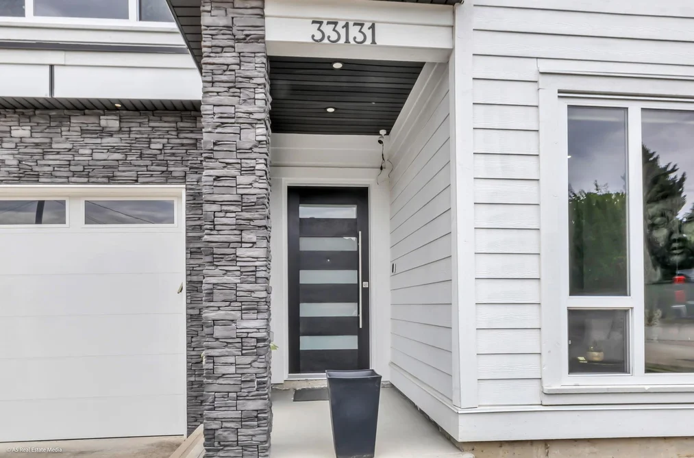 33131 BENEDICT BOULEVARD, Mission, BC — Residential for Sale — Photo 3 of 39