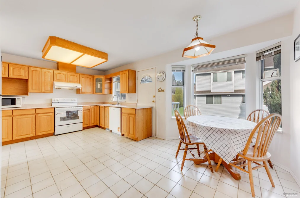 3315 EL CASA COURT, Coquitlam BC V3E 2P9, Coquitlam BC — Residential for Sale - Photo 6