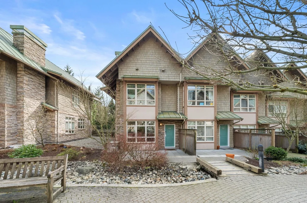 Townhouse for sale at 3318 Mt Seymour Parkway North Vancouver British Columbia - MLS: R3121244