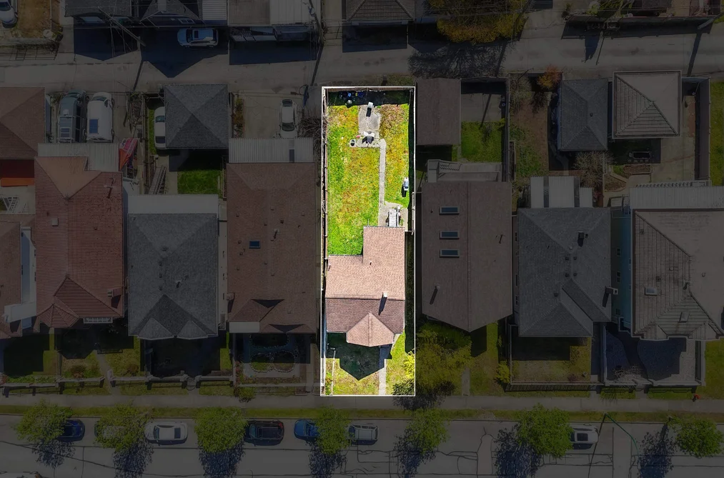 3318 WILLIAM STREET, Vancouver BC V5K 2Z3, Vancouver BC — Residential for Sale - Photo 2