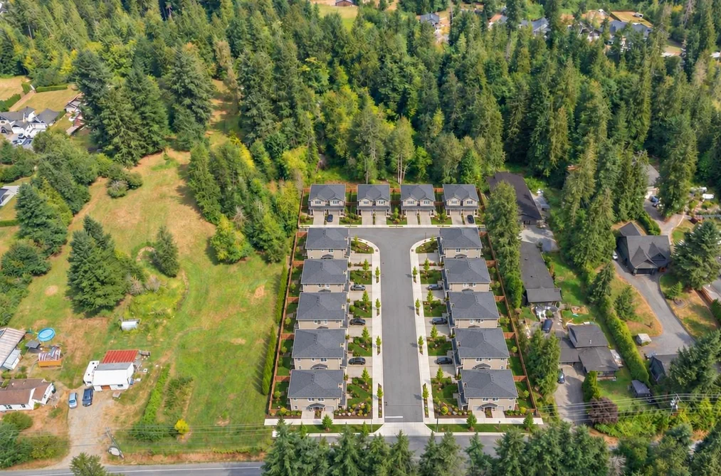 33181 Dewdney Trunk Road, Mission, BC - MLS: R3163994 - Photo 4 33181 Dewdney Trunk Road, Mission, BC - MLS: R3163994 - Photo 4
