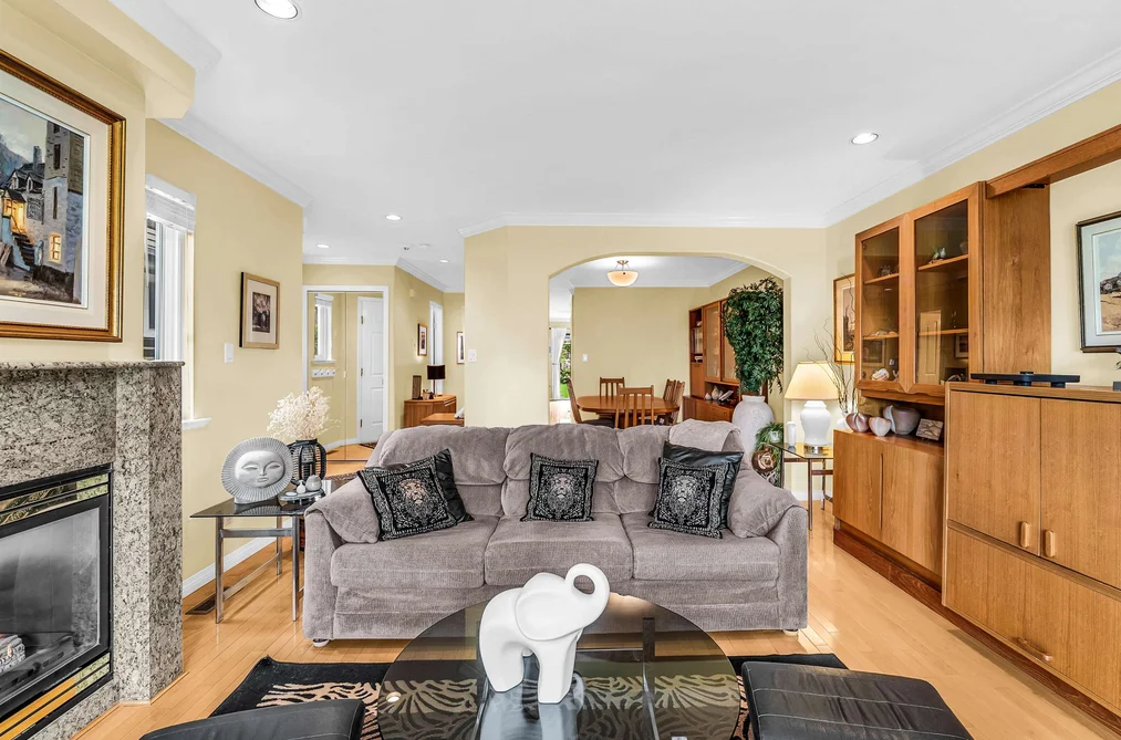 332 E 12TH STREET, North Vancouver BC V7L 2J9, North Vancouver BC — Residential for Sale - Photo 7