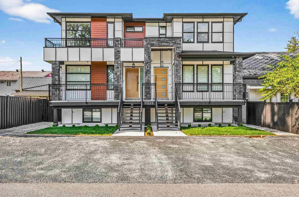 Half Duplex for sale at 33225 5 Avenue Mission British Columbia - MLS: R3117181