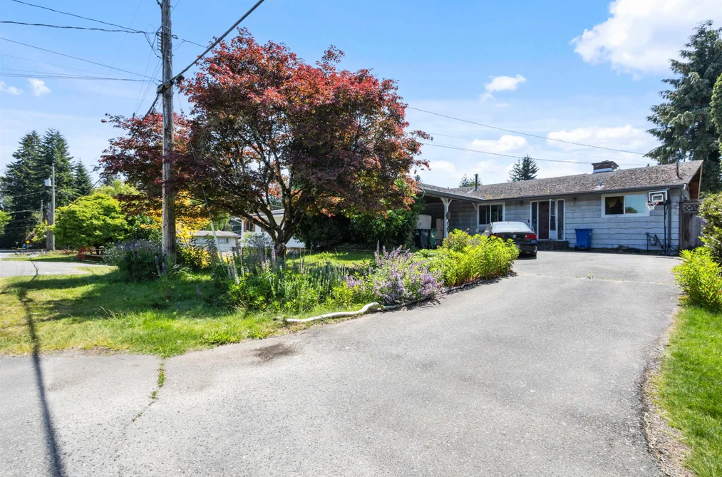 33232 PLAXTON CRESCENT, Abbotsford BC V2S 1V9, Abbotsford BC — Residential for Sale - Photo 2