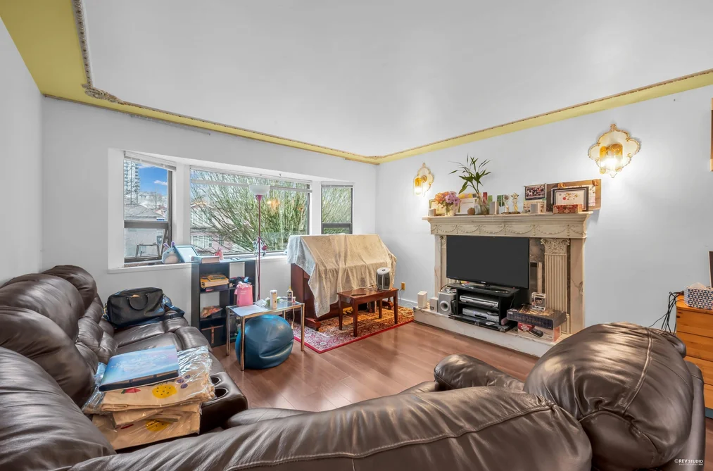 3334 ARCHIMEDES STREET, Vancouver BC V5R 4W3, Vancouver BC — Residential for Sale - Photo 4