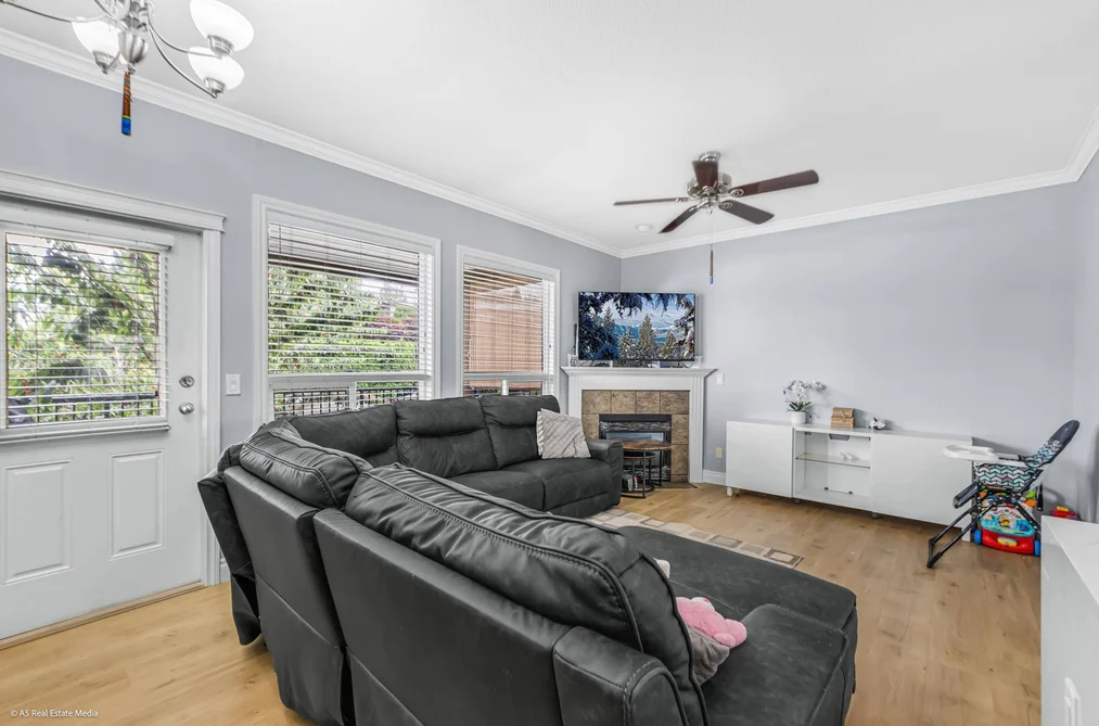 33370 KIRK AVENUE, Abbotsford BC V2S 8P8, Abbotsford BC — Residential for Sale — Photo 10 of 35