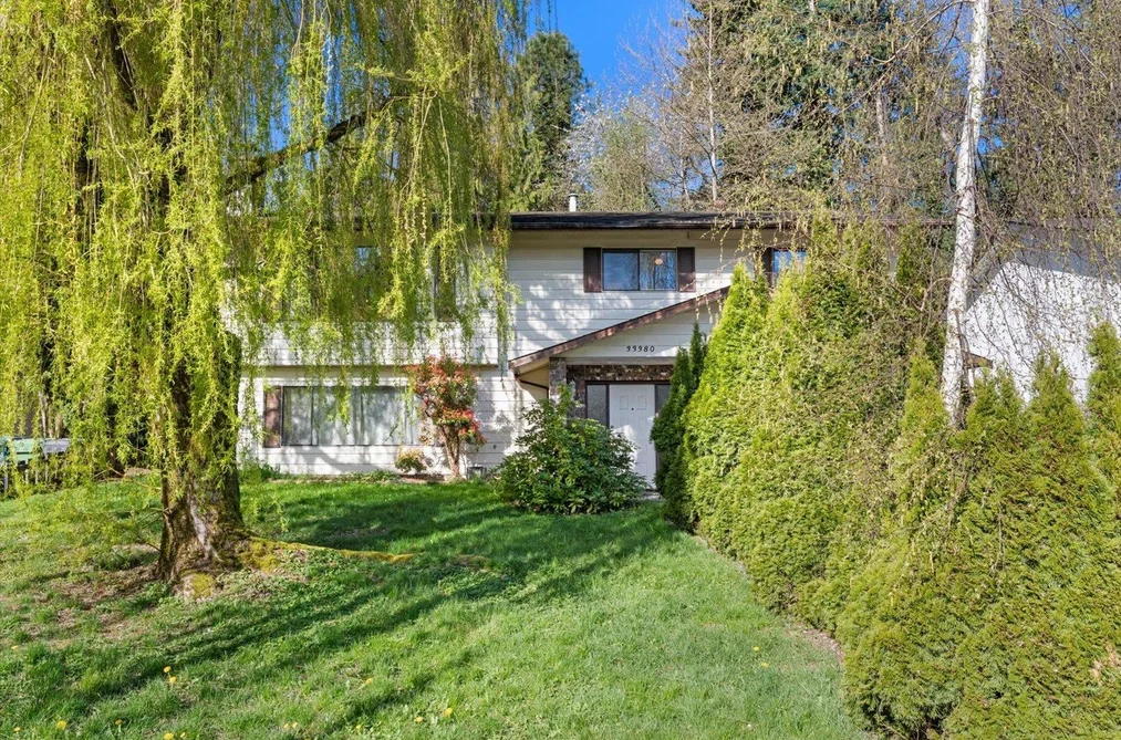 33380 WREN CRESCENT, Abbotsford BC V2S 5W1, Abbotsford BC — Residential for Sale - Photo 2
