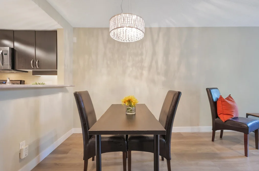 334 10838 CITY PARKWAY, Surrey BC V3T 5X9, Surrey BC — Residential for Sale - Photo 2
