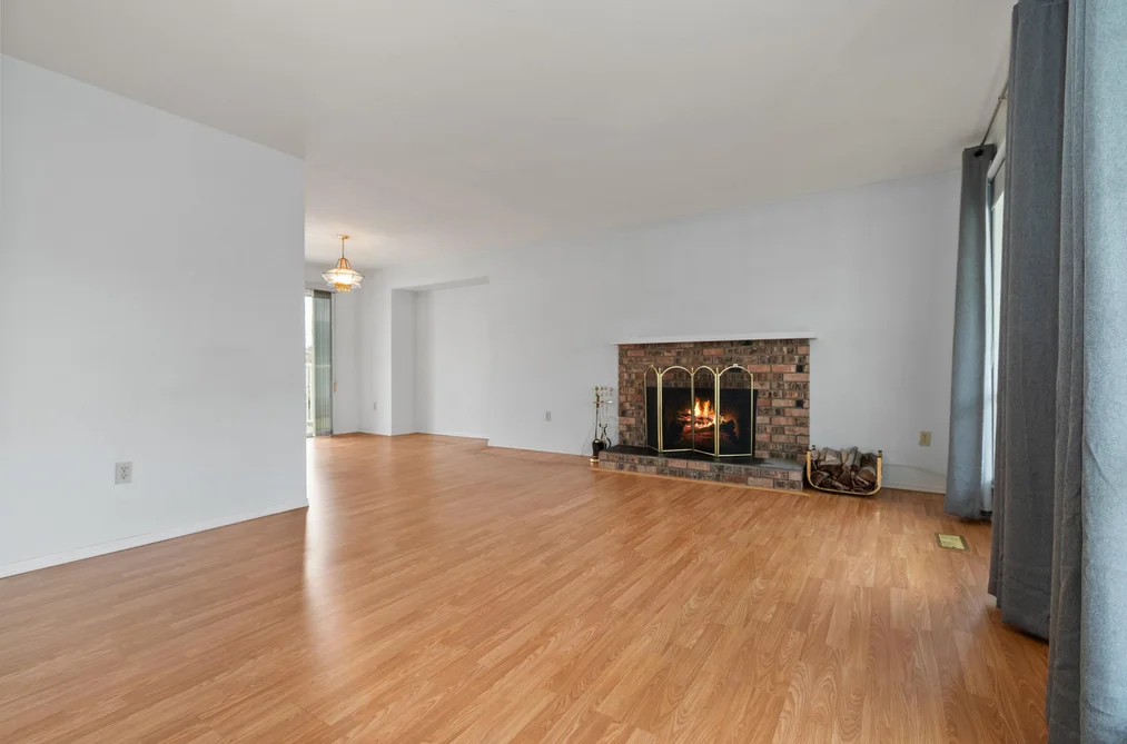 3340 CLEARBROOK ROAD, Abbotsford BC V2T 4T4, Abbotsford BC — Residential for Sale - Photo 4