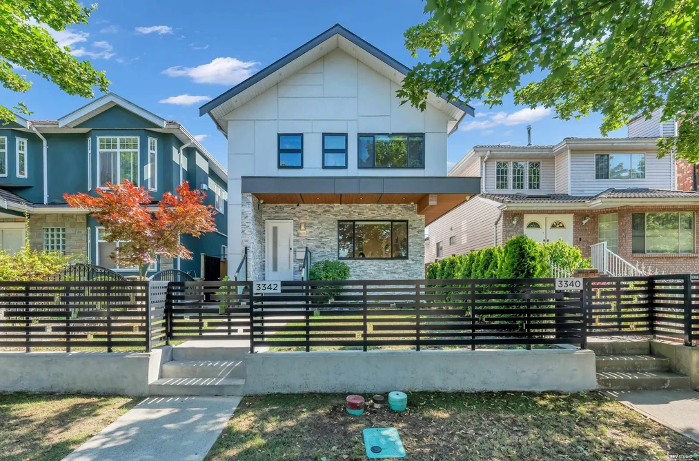 3342 E 24TH AVENUE, Vancouver, BC — Residential for Sale — Photo 36 of 38