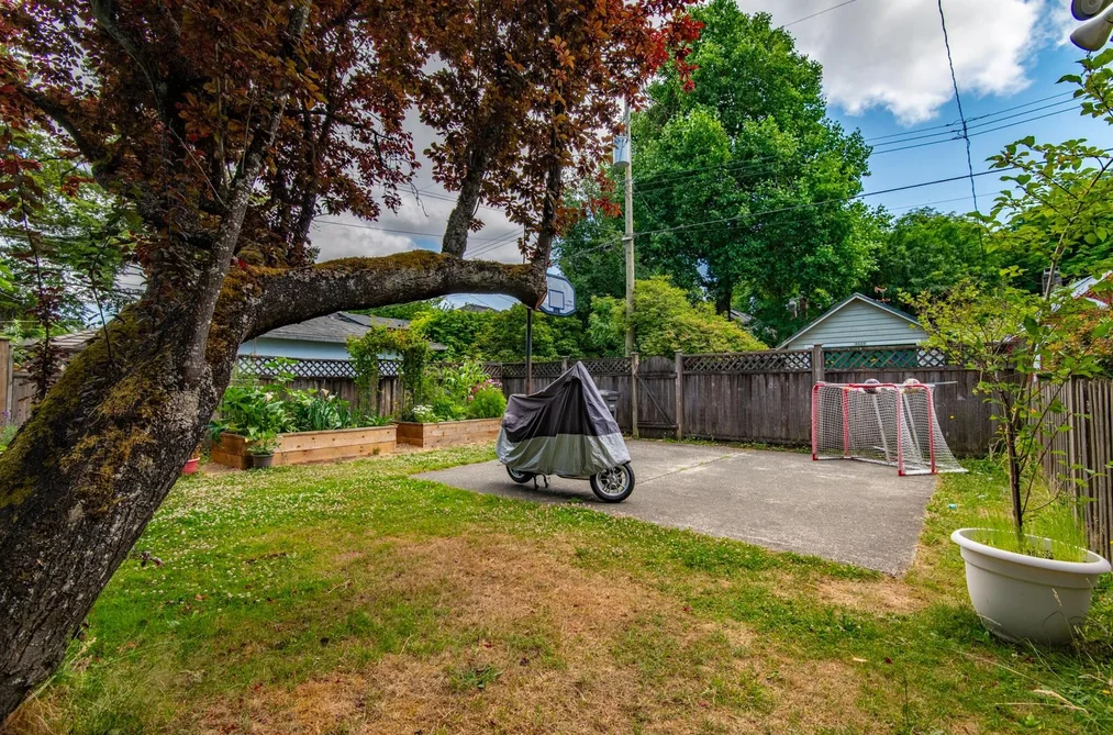 3346 W 11TH AVENUE, Vancouver BC V6R 2J8, Vancouver BC — Residential for Sale — Photo 15 of 28