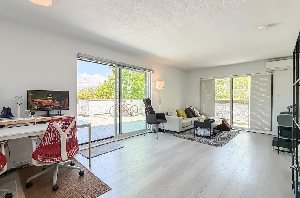335 7480 ST. ALBANS ROAD, Richmond BC V6Y 2K6, Richmond BC — Residential for Sale - Photo 2