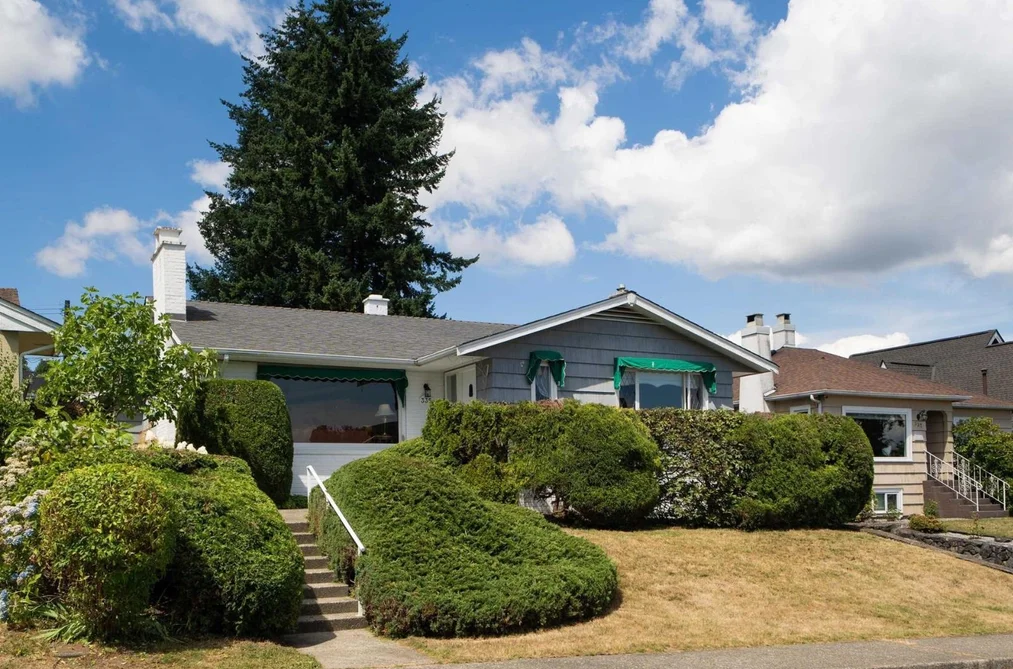 House for sale at 335 Churchill Avenue New Westminster British Columbia - MLS: R3153021